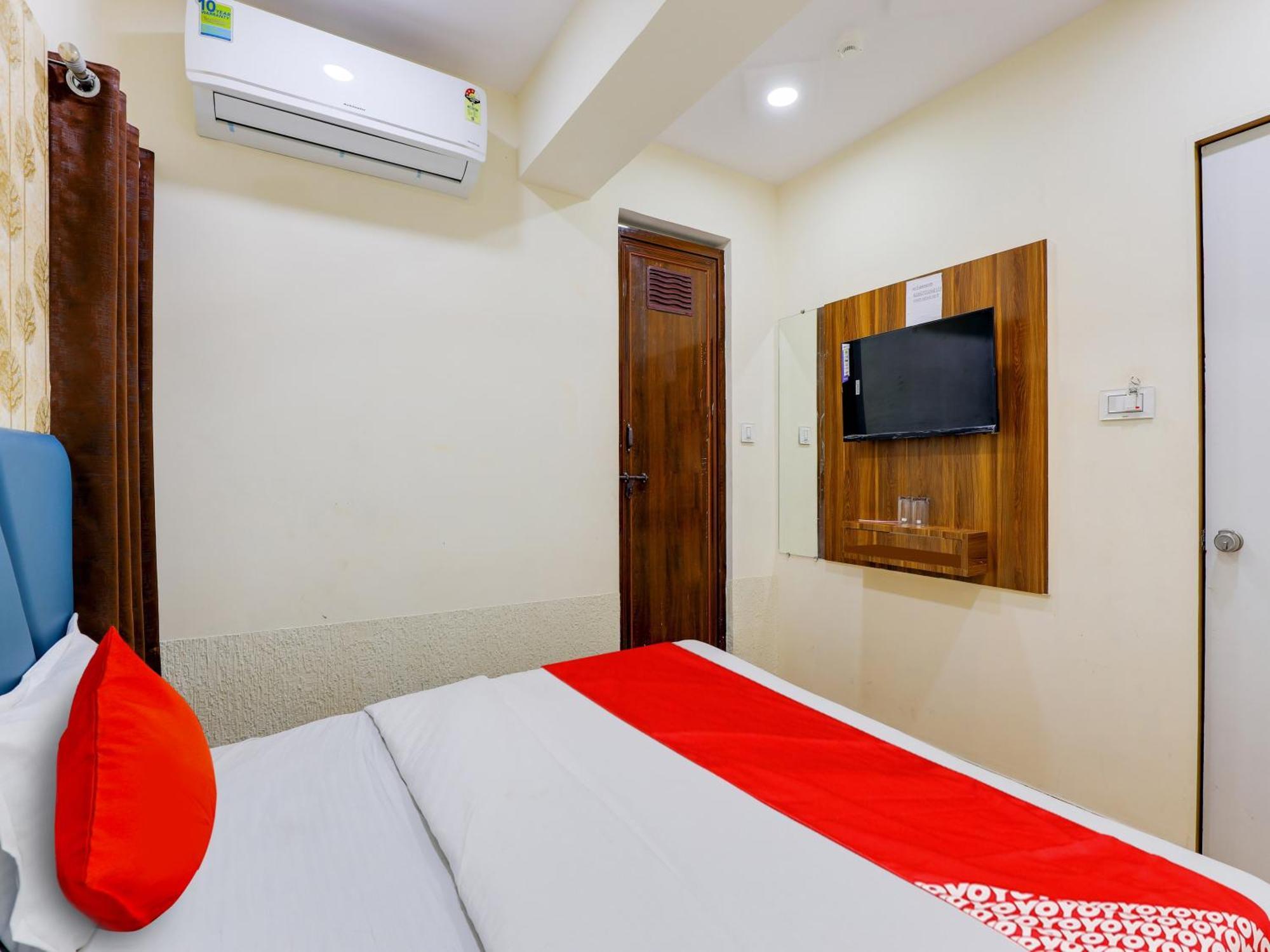 Hotel O Kb Villa 阿穆达巴 外观 照片