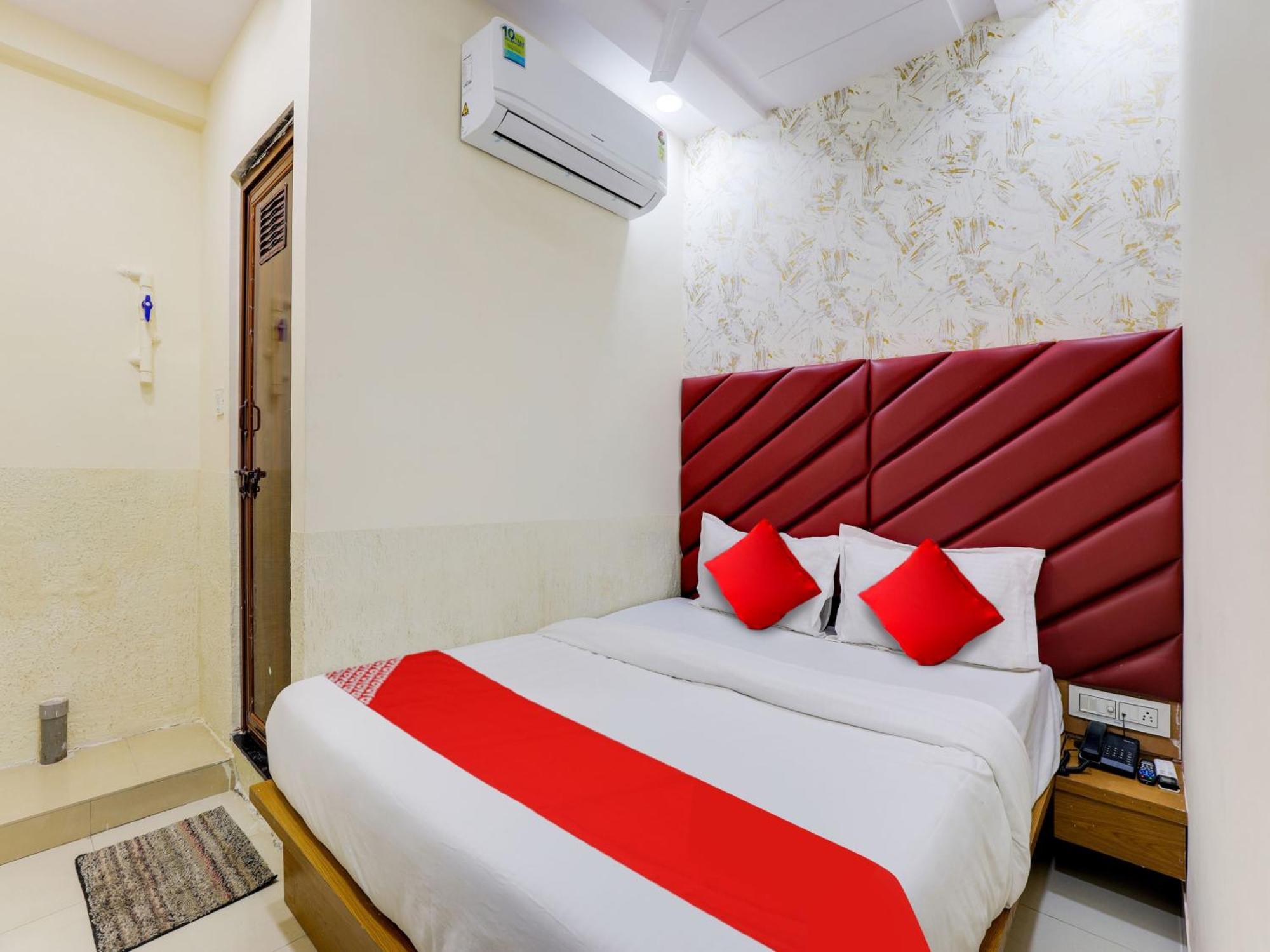 Hotel O Kb Villa 阿穆达巴 外观 照片