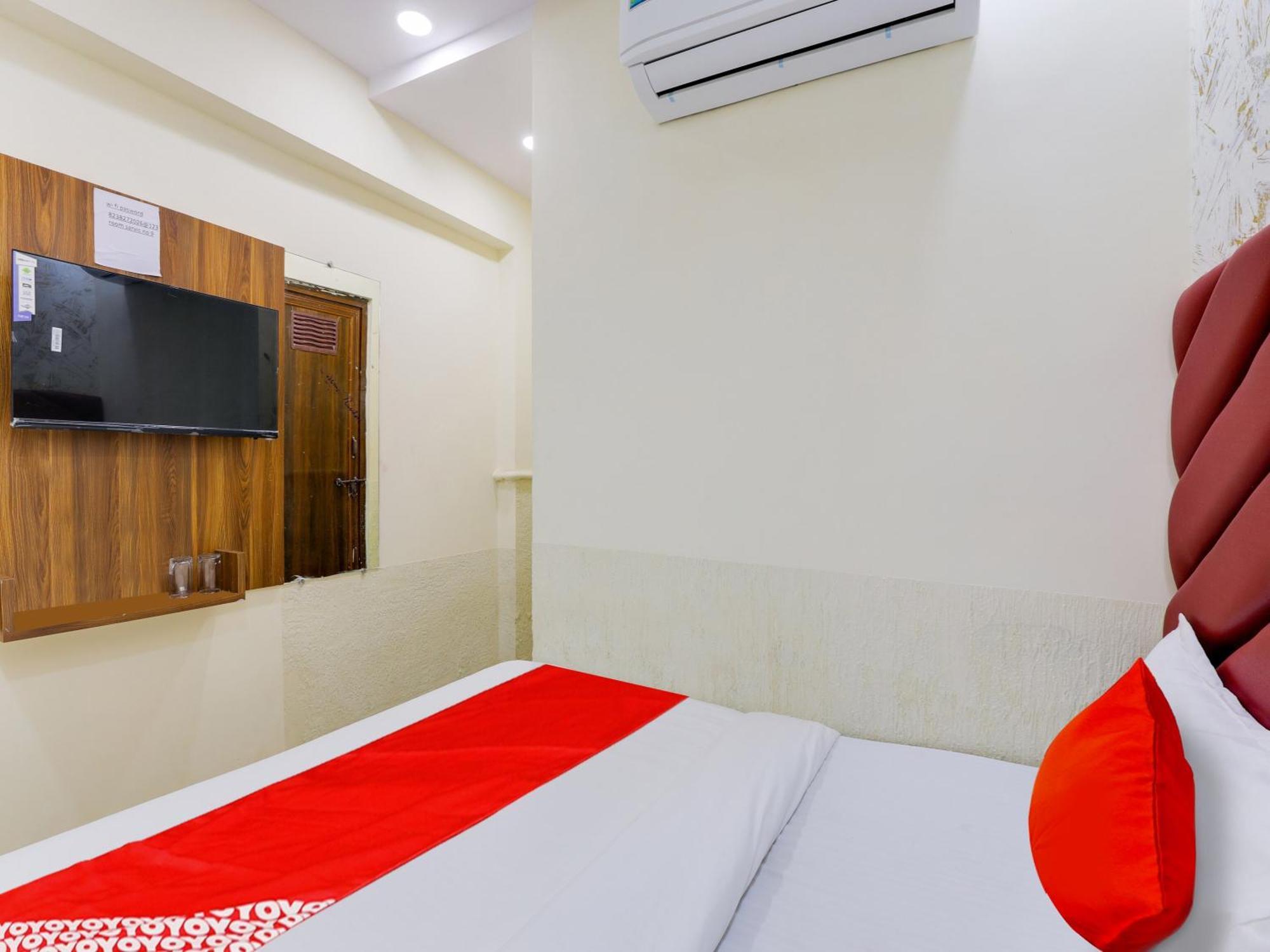 Hotel O Kb Villa 阿穆达巴 外观 照片